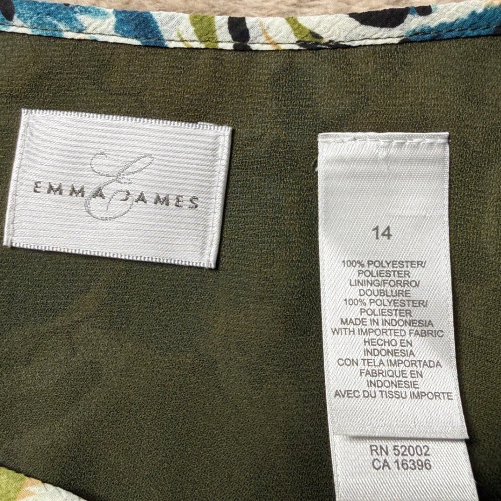 Emma James Women Floral Pleated Button Front Blouse Size 14 Cottagecore Garden - Picture 3 of 6